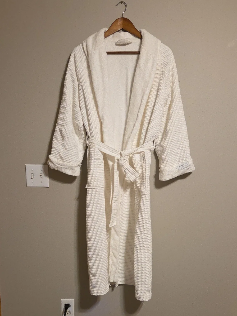 100% Luxury Spa Robe
